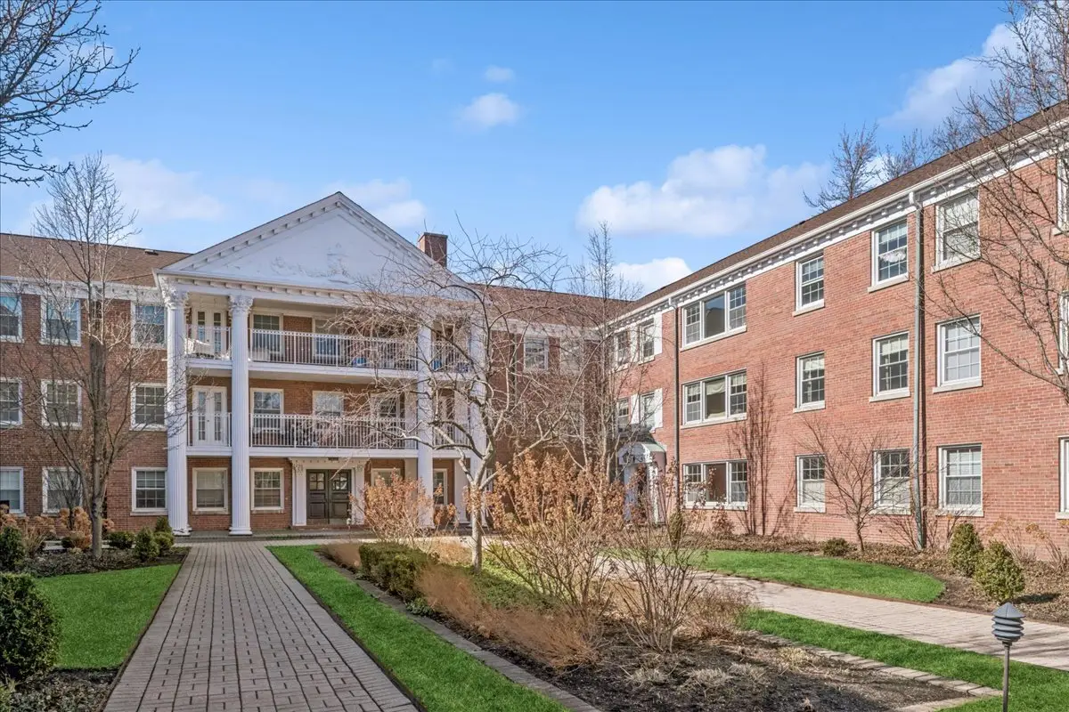 2248 Sherman Avenue #3, Evanston, IL 60201 - #1
