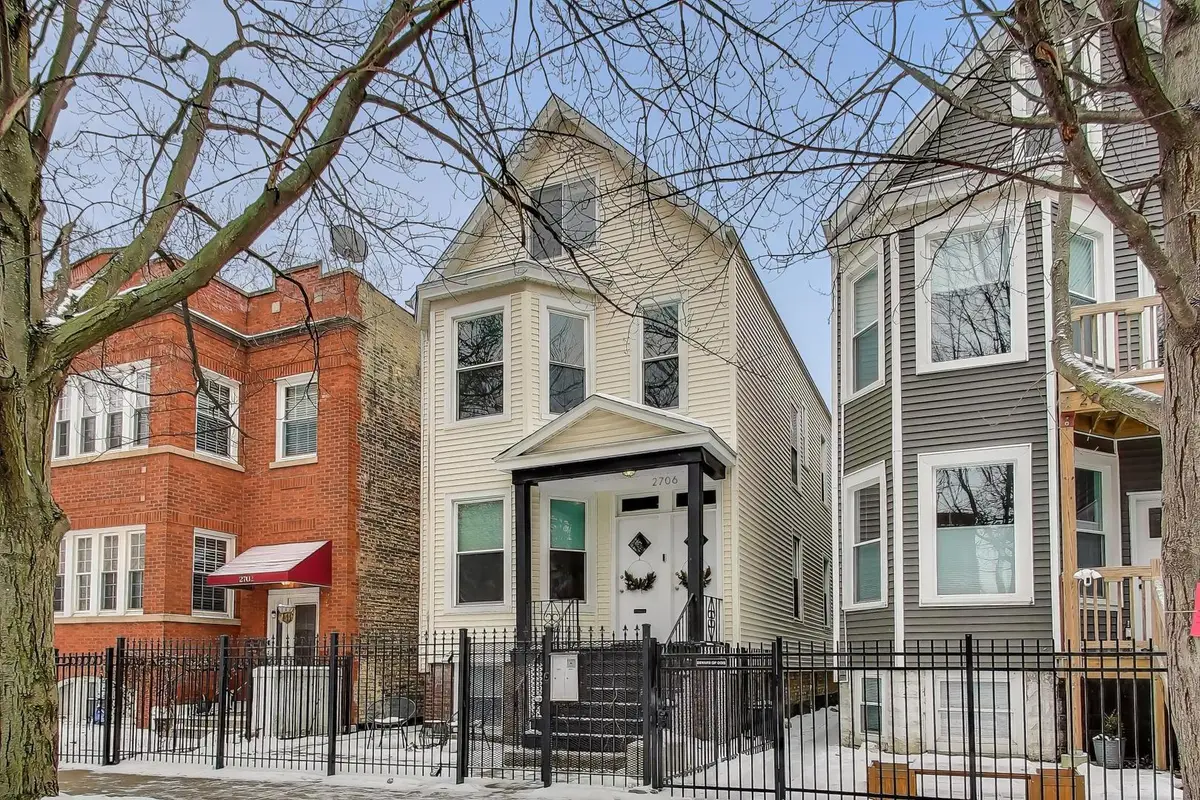 2706 N Lawndale Avenue, Chicago, IL 60647 - Image #1