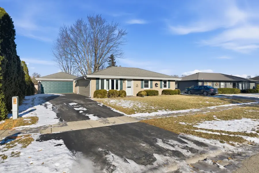 1255 Albert Dottavio Drive, Joliet, IL 60431 - #2