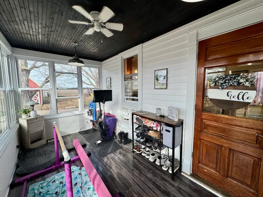 206 N Linn Street, Princeton, IL 61356 - #3