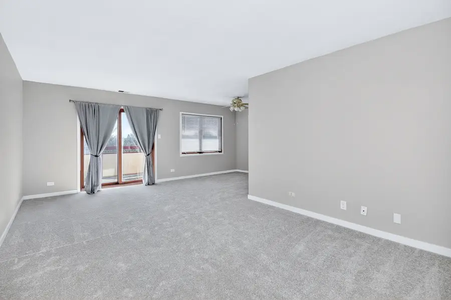 6441 W Pershing Road #305, Stickney, IL 60402 - #2