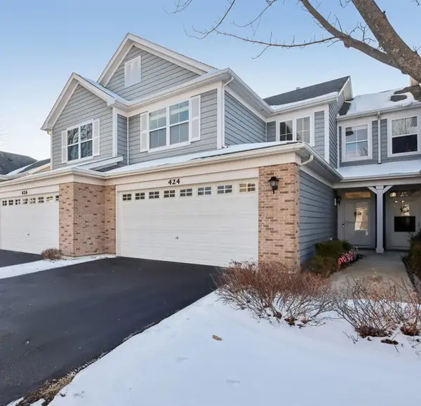 424 Acushnet Street, Elgin, IL 60124