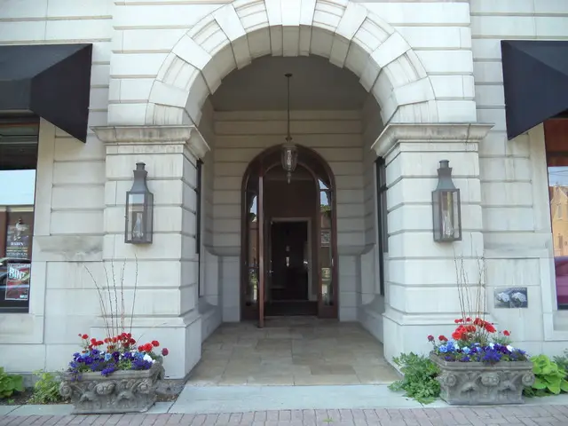 Address Withheld By Seller, Arlington Heights, IL 60005 - Image #2