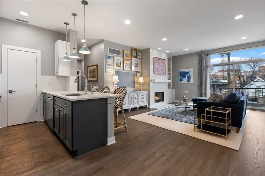 2342 W Bloomingdale Avenue #201, Chicago, IL 60647 - #2