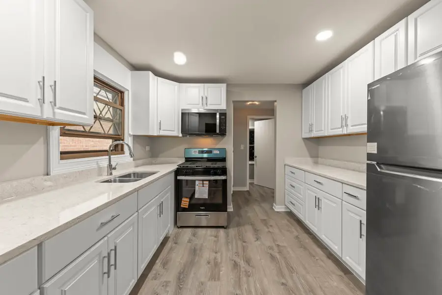 5817 W 64th Street, Chicago, IL 60638 - #3