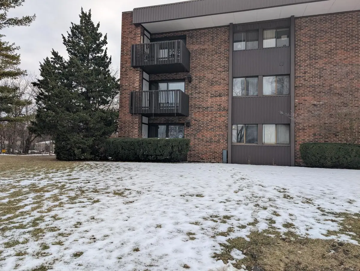 1424 Woodbridge Road #2H, Joliet, IL 60436 - Image #1