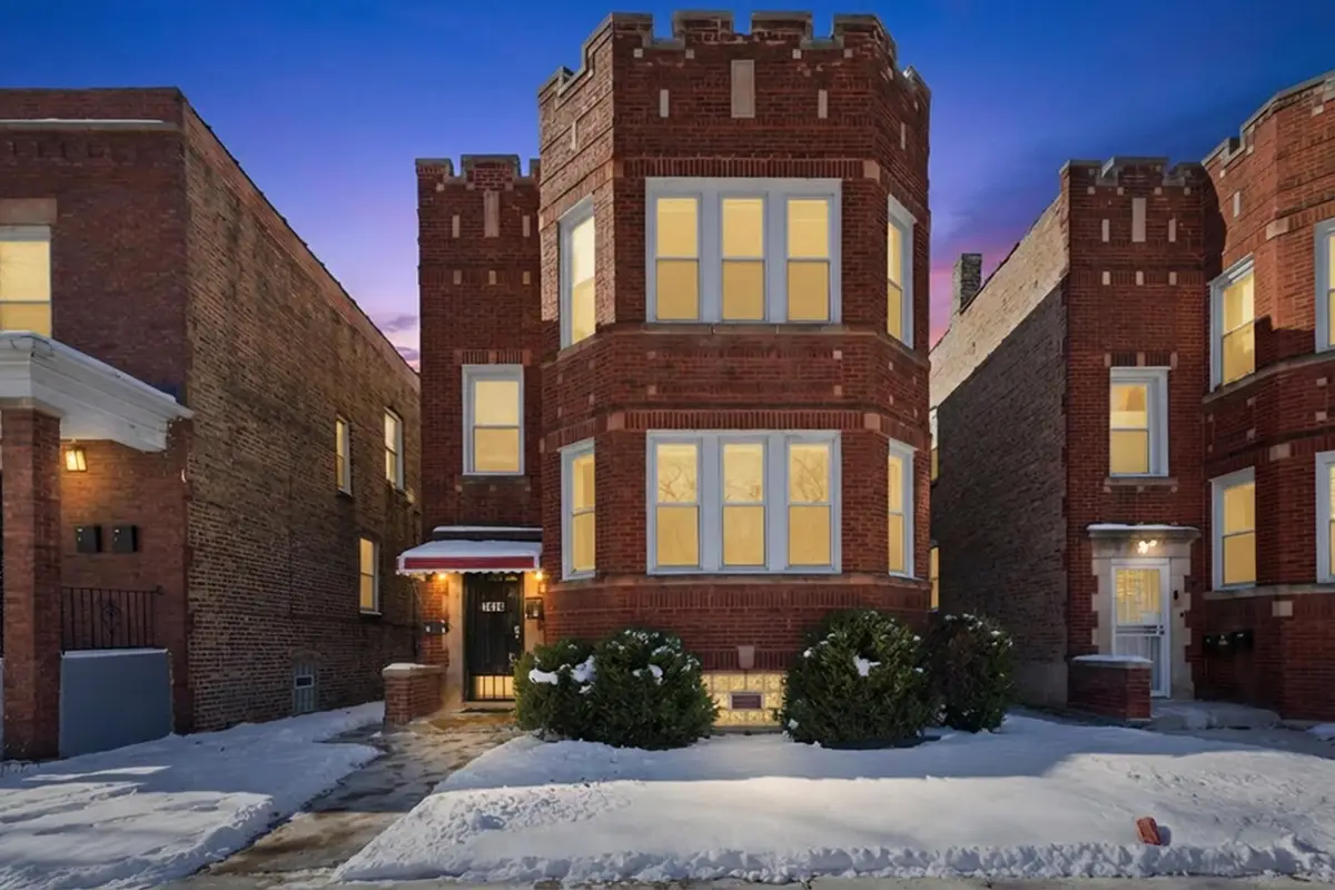 7614 S Saint Lawrence Avenue, Chicago, IL 60619 - Image #1