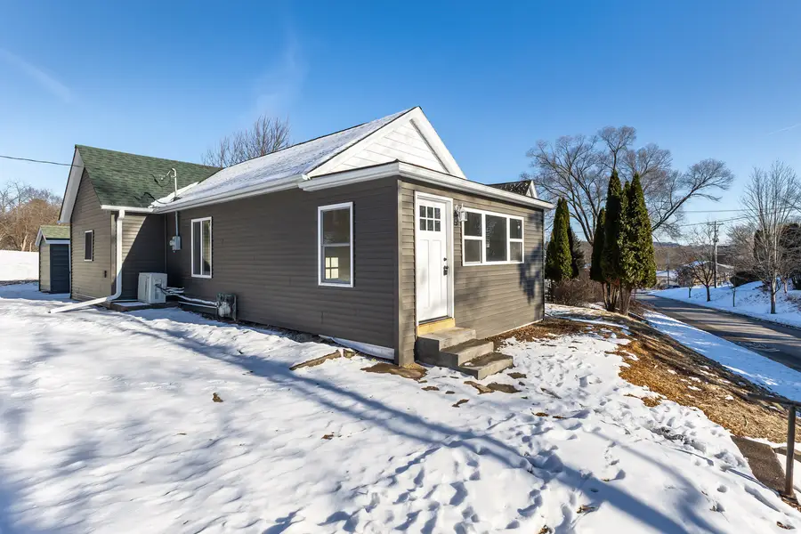 811 Franklin Street, Galena, IL 61036 - #2