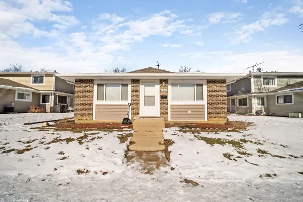 1424 Bear Flag Drive #1424, Hanover Park, IL 60133