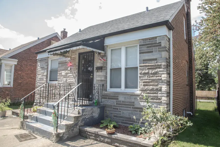 10946 S Avenue D, Chicago, IL 60617 - Image #2