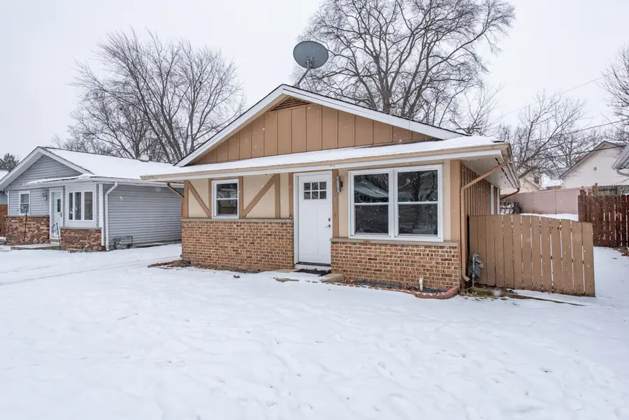 19451 W Hoag Court, Mundelein, IL 60060 - Image #2