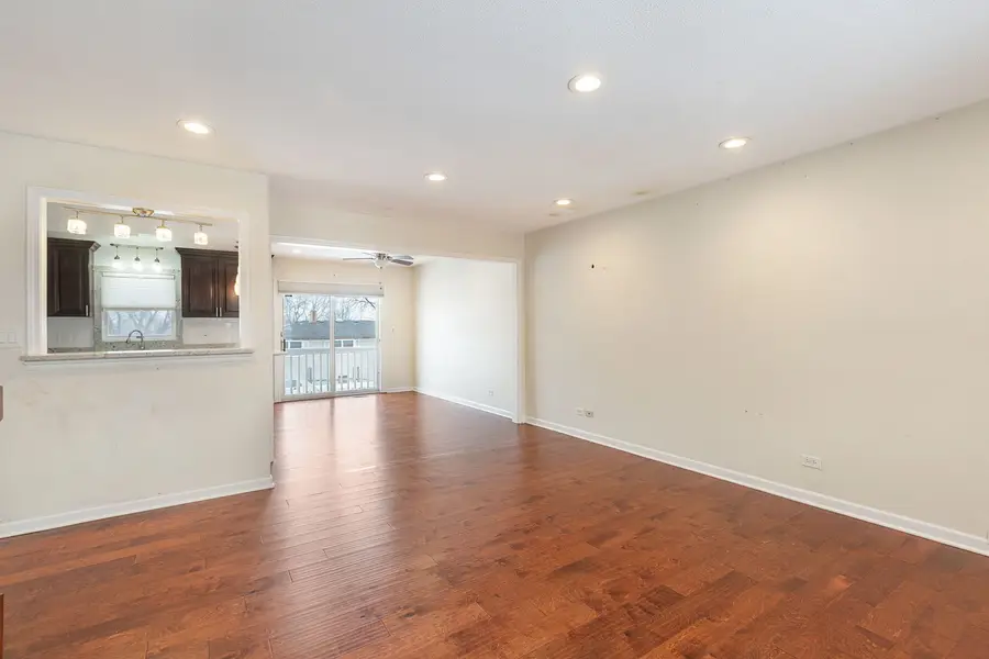 933 Columbia Court, Carol Stream, IL 60188 - #3