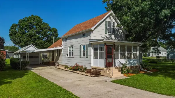 404 East Street, Prophetstown, IL 61277