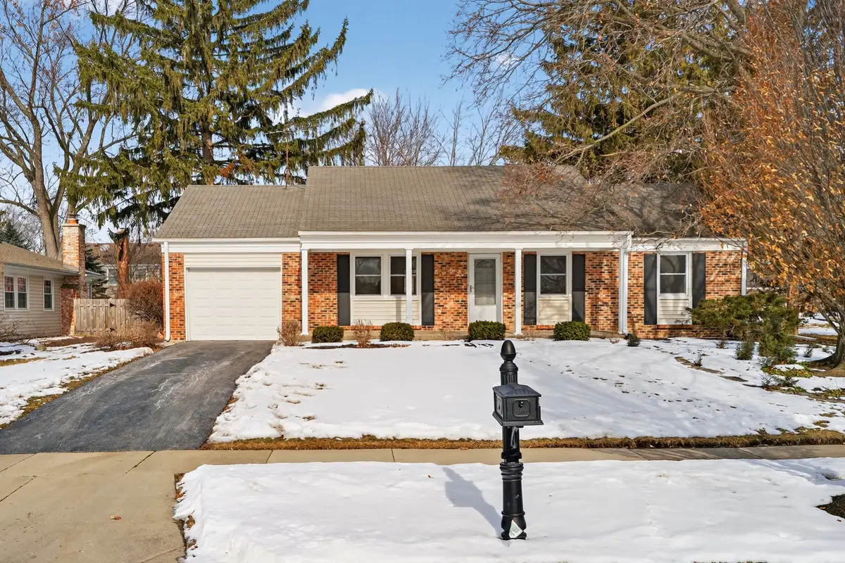 1161 Parker Lane, Buffalo Grove, IL 60089 - #1