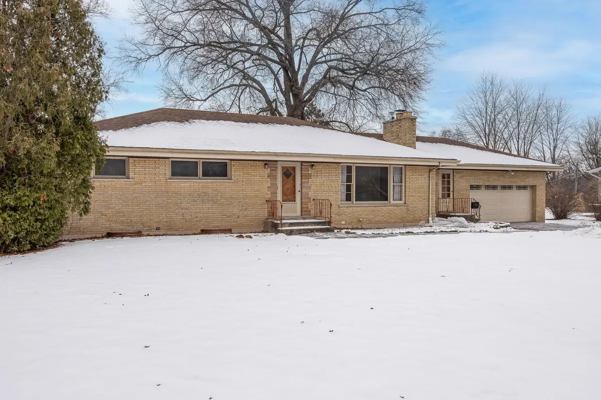 1927 Warrenville Road, Lisle, IL 60532 - #1