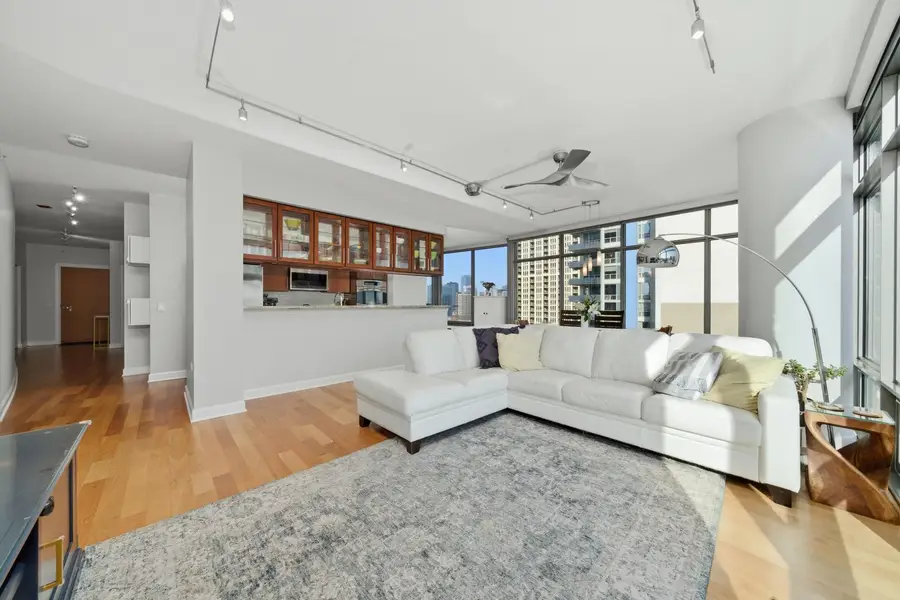 100 E 14th Street #1401, Chicago, IL 60605 - Image #3