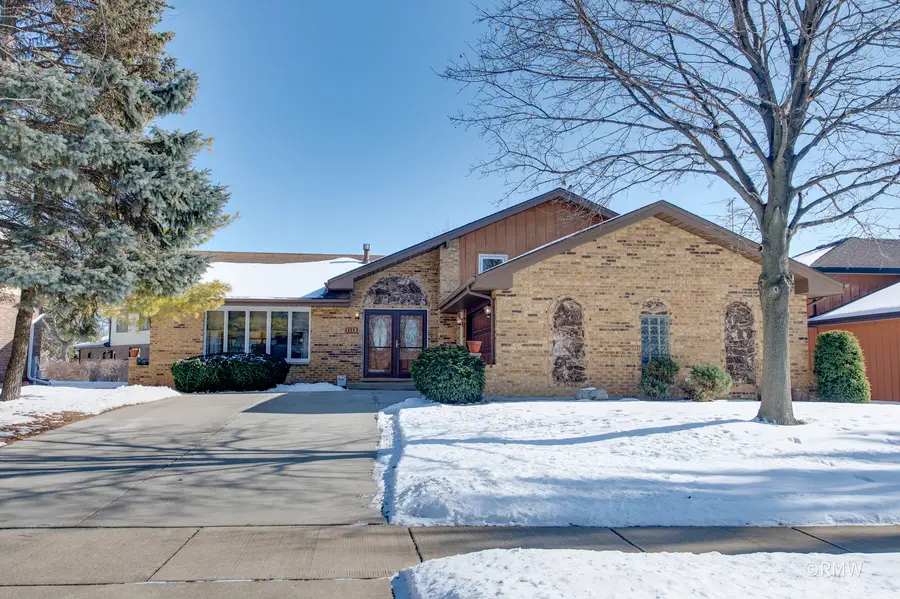 1113 N Itasca Road, Addison, IL 60101 - Image #2