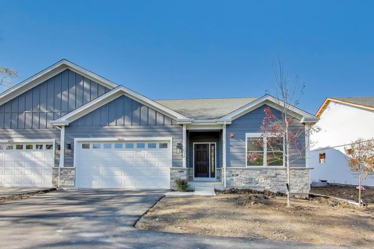 898 N Quentin Road, Palatine, IL 60067 - #1