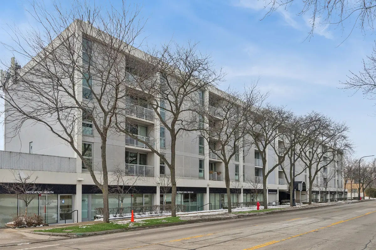 1625 Sheridan Road #204, Wilmette, IL 60091 - #1