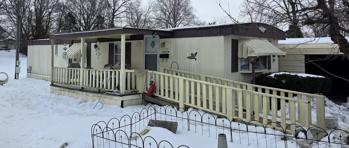 1129 W Dorris Street, Harrisburg, IL 62946 - #1