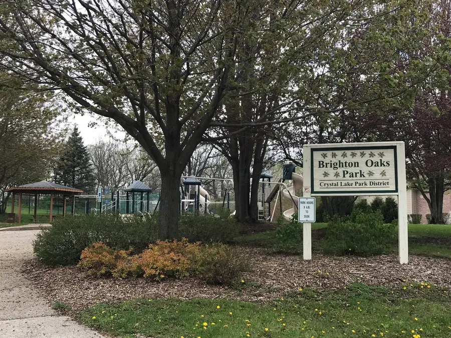 9640 Stonecastle Lane, Lakewood, IL 60014 - #2