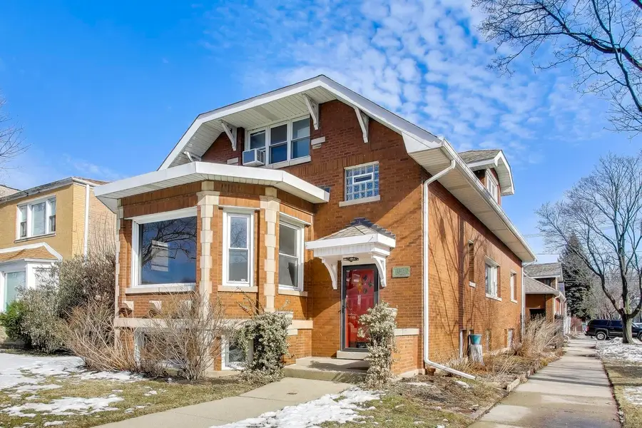 6503 N Maplewood Avenue, Chicago, IL 60645 - #2