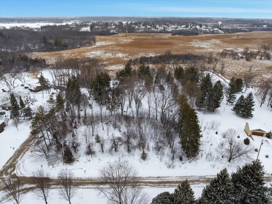 26897 N Oak Drive, Wauconda, IL 60084 - Image #2