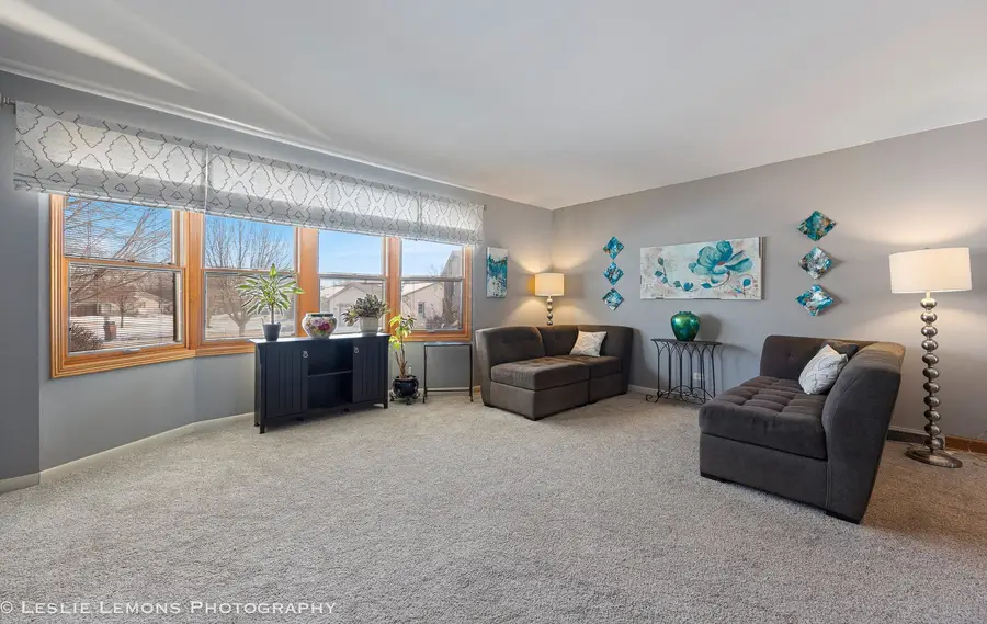 1484 Hodlmair Court, Elk Grove Village, IL 60007 - #2