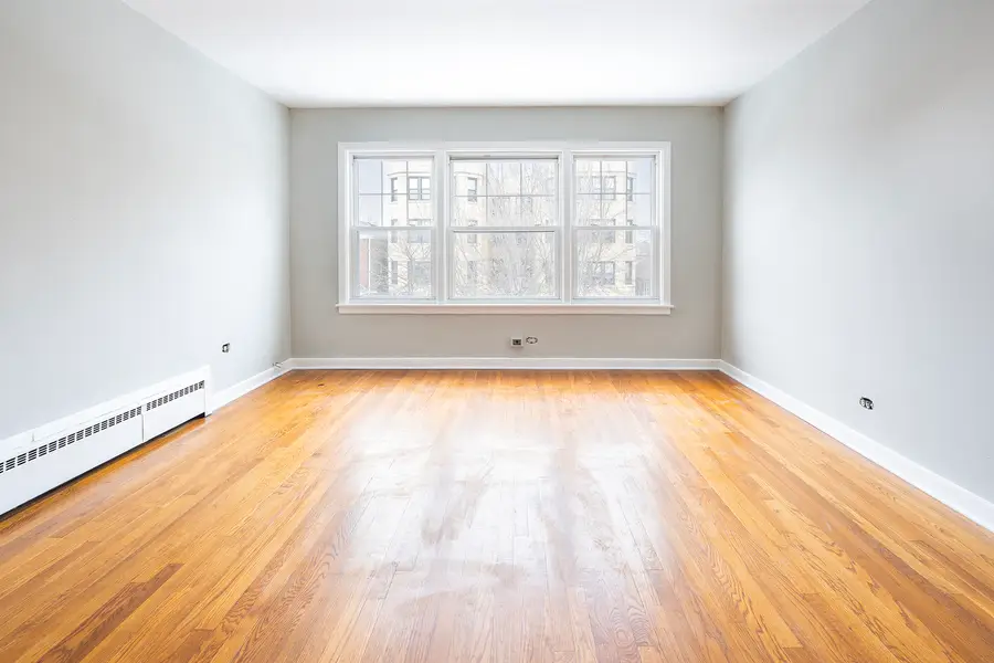 2545 W Summerdale Avenue #2W, Chicago, IL 60625 - Image #2