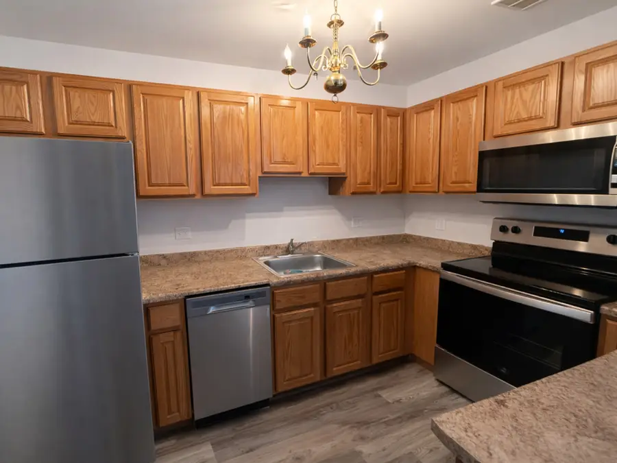 3370 W Brooke Avenue #410, Waukegan, IL 60087 - Image #3