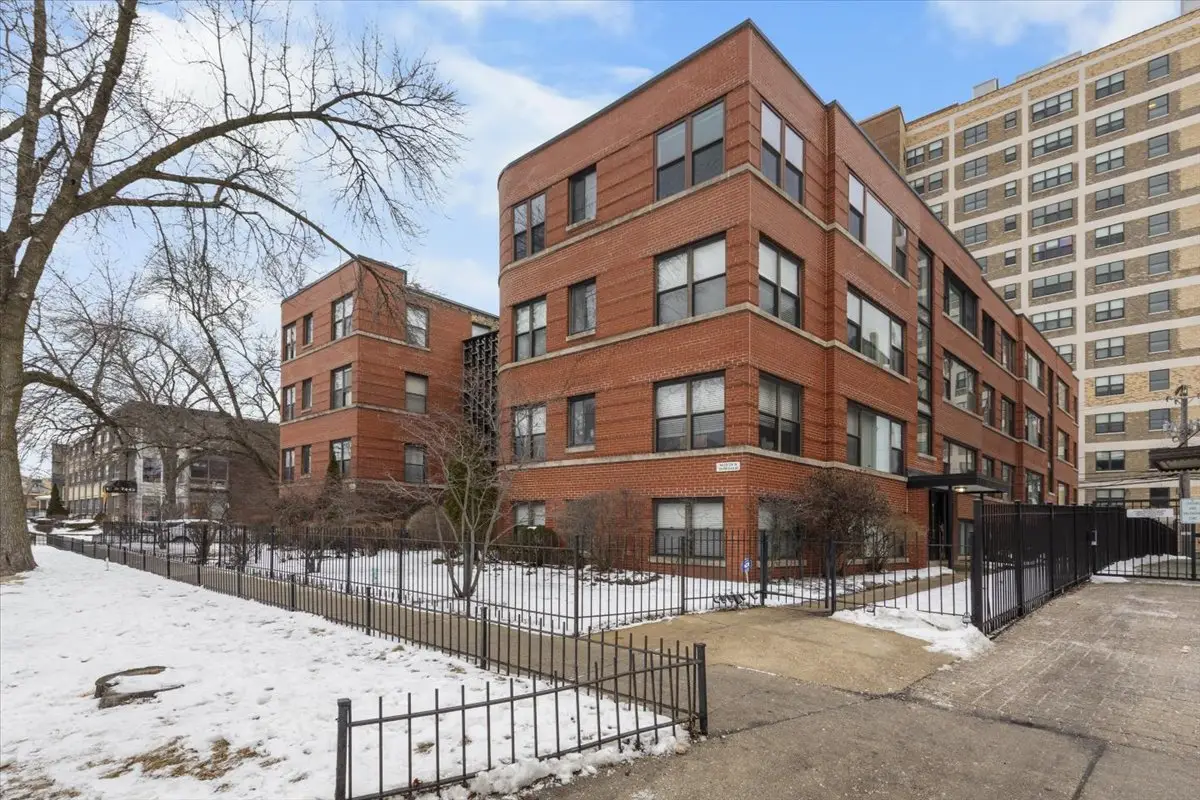 7423 N Sheridan Road #3W, Chicago, IL 60626 - #1