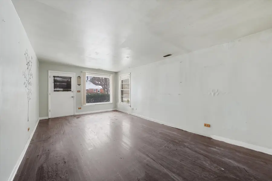 129 49th Avenue, Bellwood, IL 60104 - #3