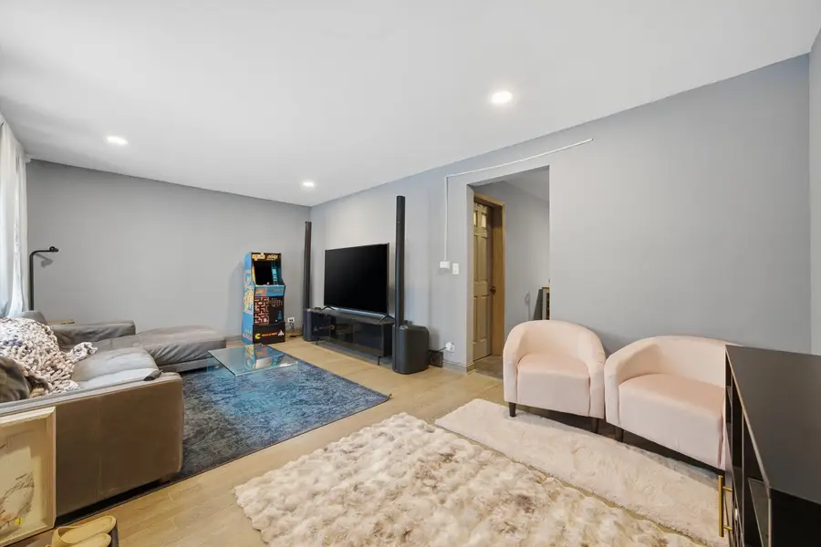 4449 S Kedvale Avenue, Chicago, IL 60632 - #2