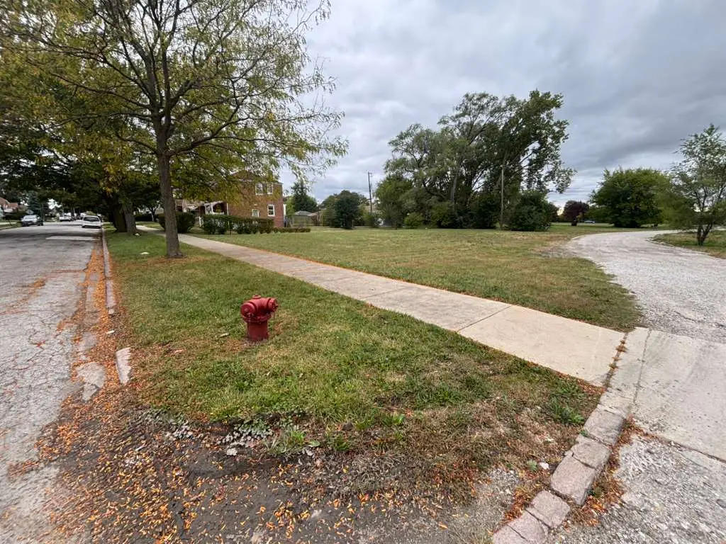 9738 S Drexel Avenue, Chicago, IL 60628 - #1