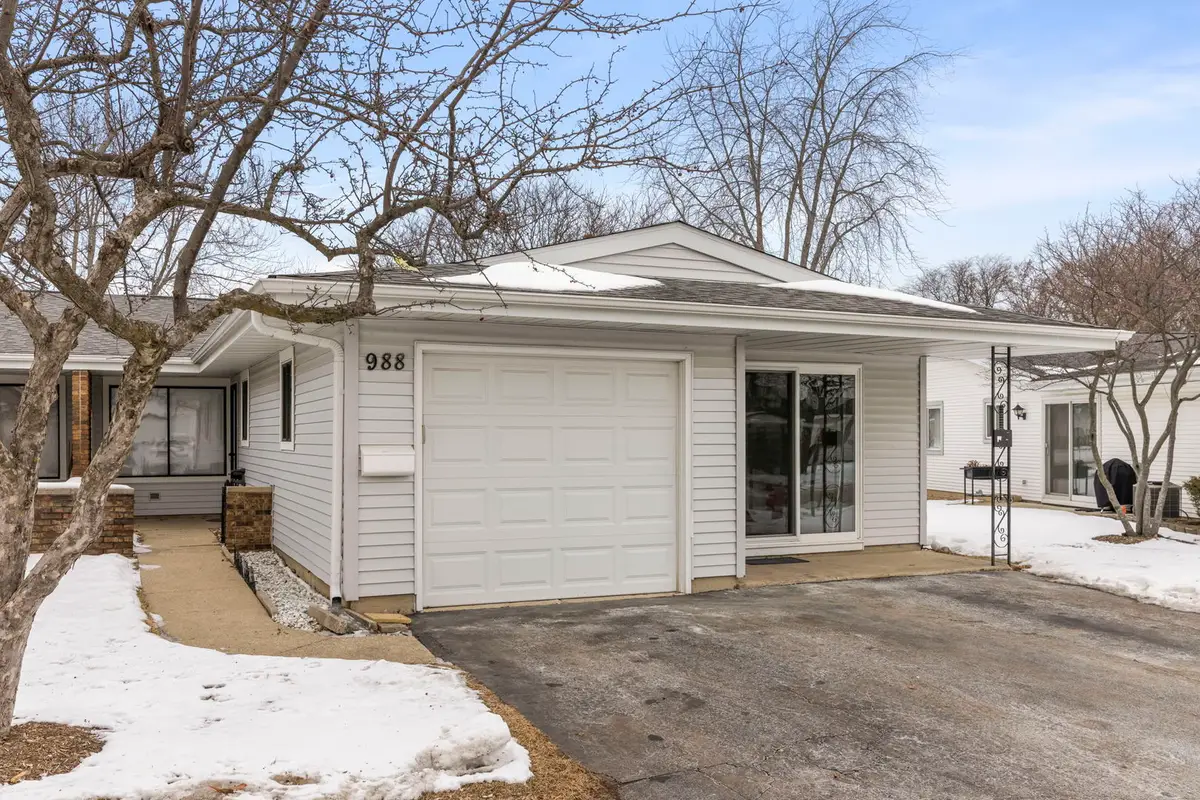988 Chelsea Lane, Schaumburg, IL 60193 - Image #1