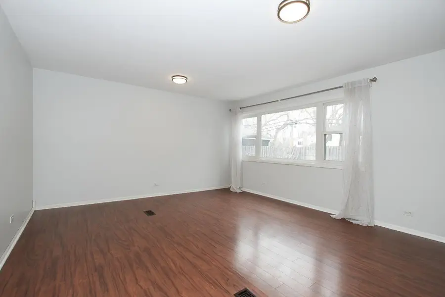 1665 Chippendale Road, Hoffman Estates, IL 60169 - #3