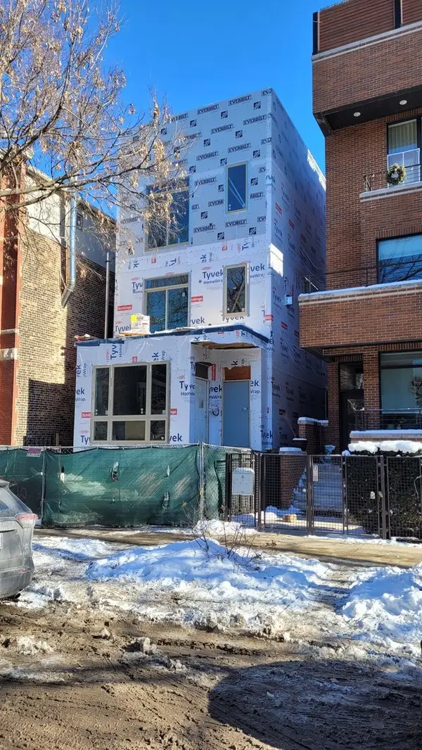 941 N Winchester Avenue #2, Chicago, IL 60622