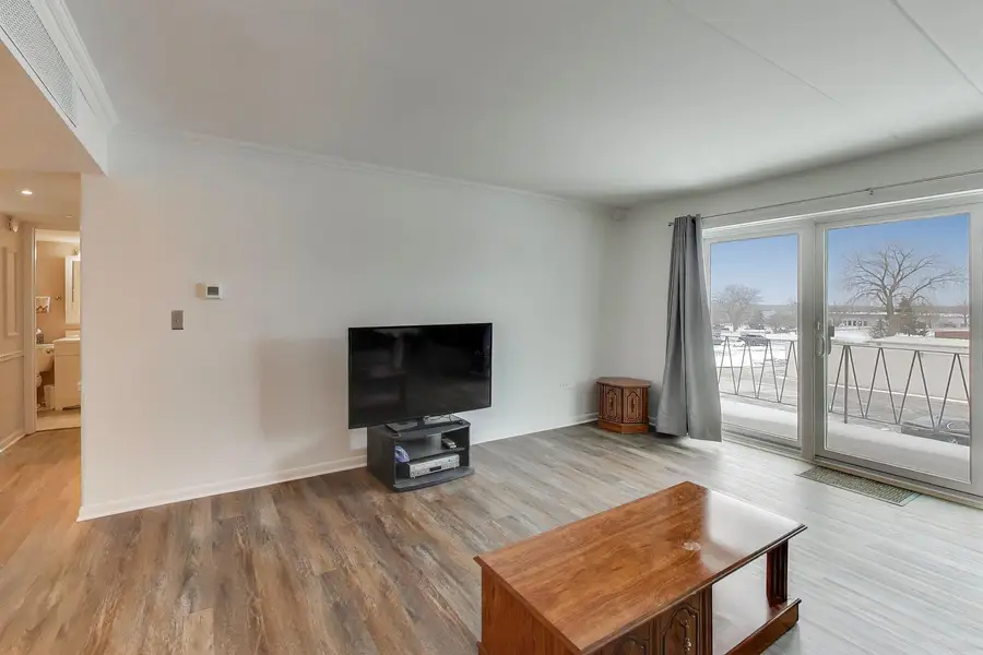 2900 Maple Avenue #22C, Downers Grove, IL 60515 - #3