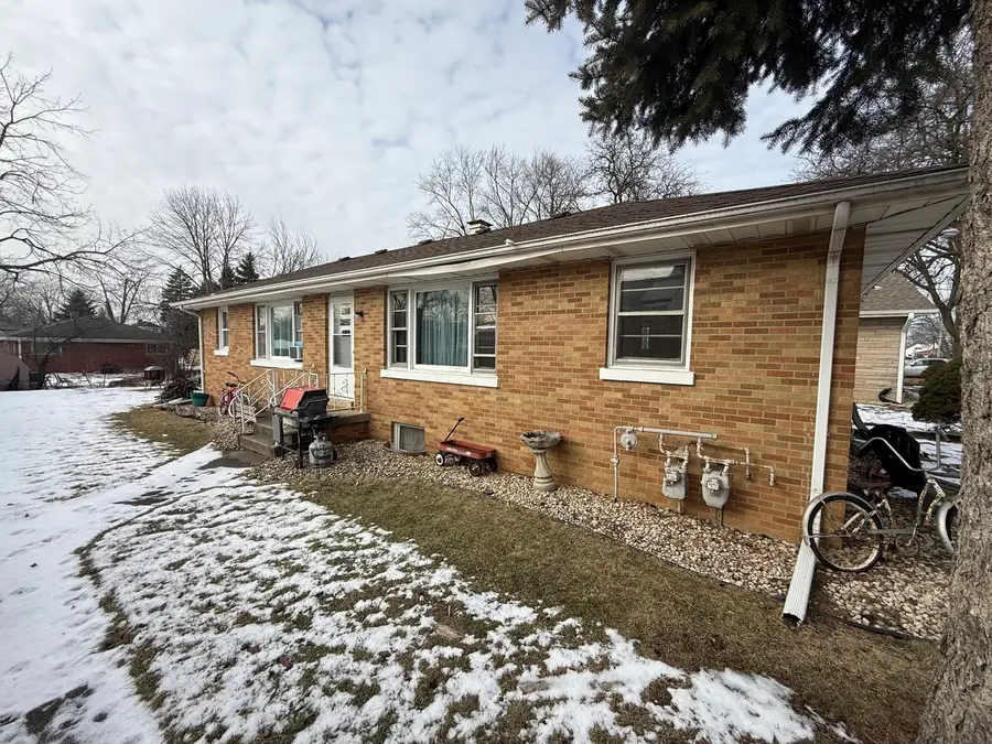1505 East Street, Lockport, IL 60441 - #2