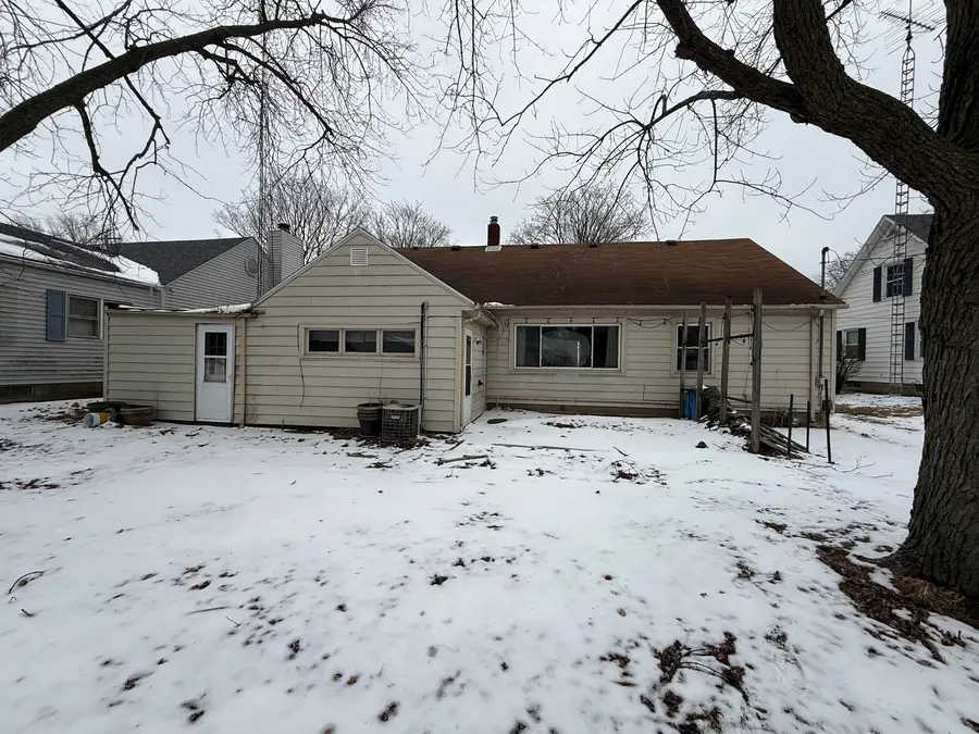 212 W Mckinley Street, Milford, IL 60953 - Image #2