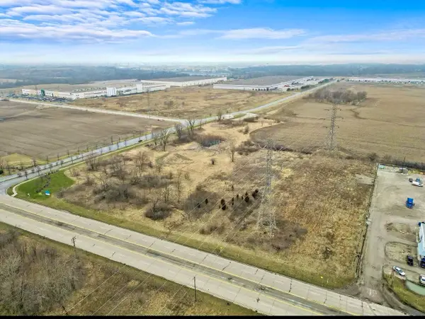 21801 Woodlawn Avenue S, Sauk Village, IL 60411