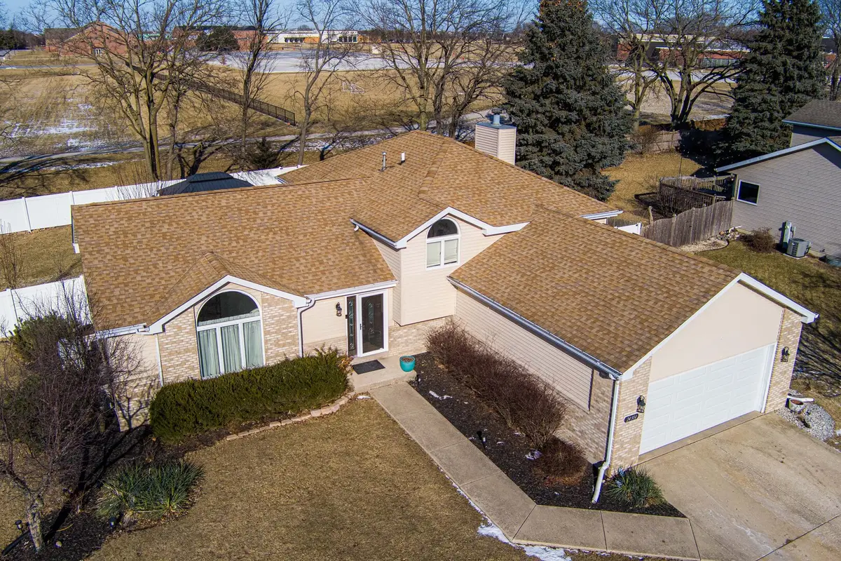 24914 W Illini Drive, Plainfield, IL 60544 - Image #1