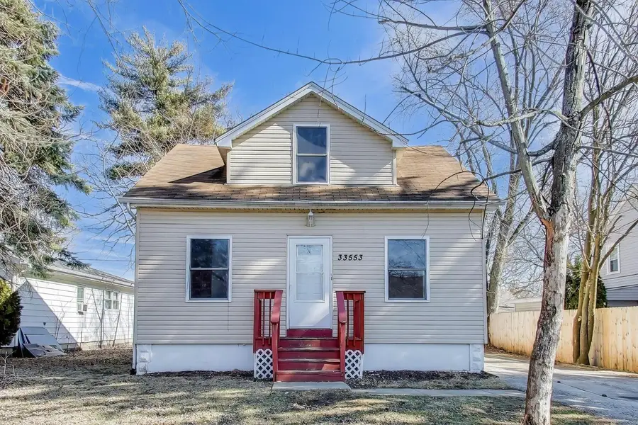 33553 N Idlewild Drive, Grayslake, IL 60030 - #3