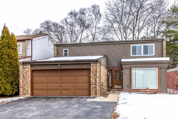 2431 Cobblewood Drive, Northbrook, IL 60062