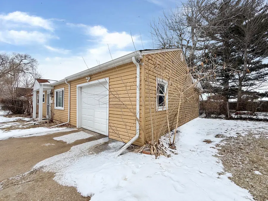 205 Hereford Avenue, Steger, IL 60475 - #3