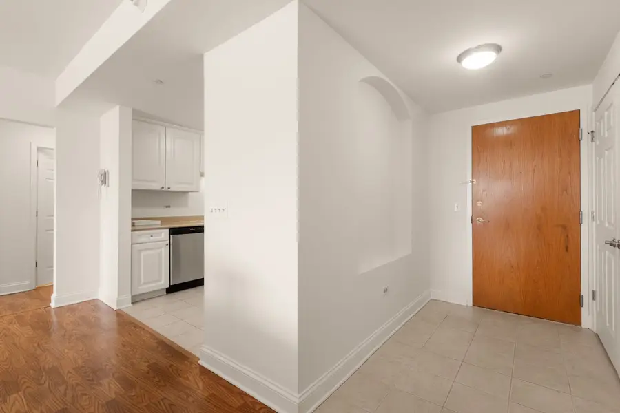 125 N Buffalo Grove Road #104, Buffalo Grove, IL 60089 - #3