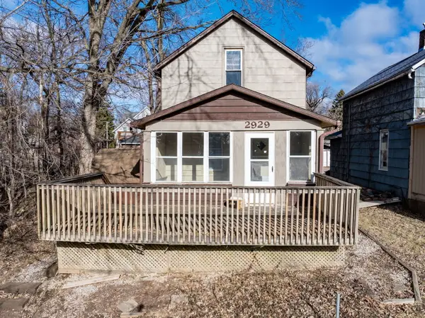 2929 14th Avenue, Rock Island, IL 61201