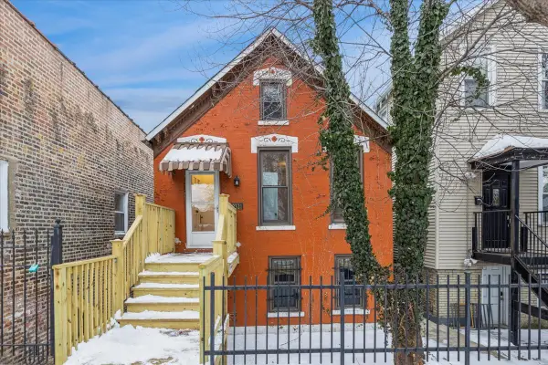 2321 W 18th Place, Chicago, IL 60608