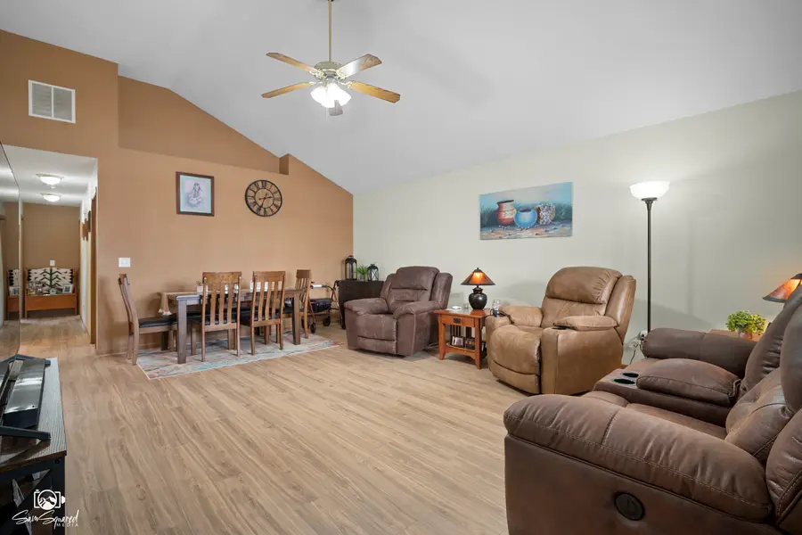 107 Eastern Illinois Street, Saint Anne, IL 60964 - #2