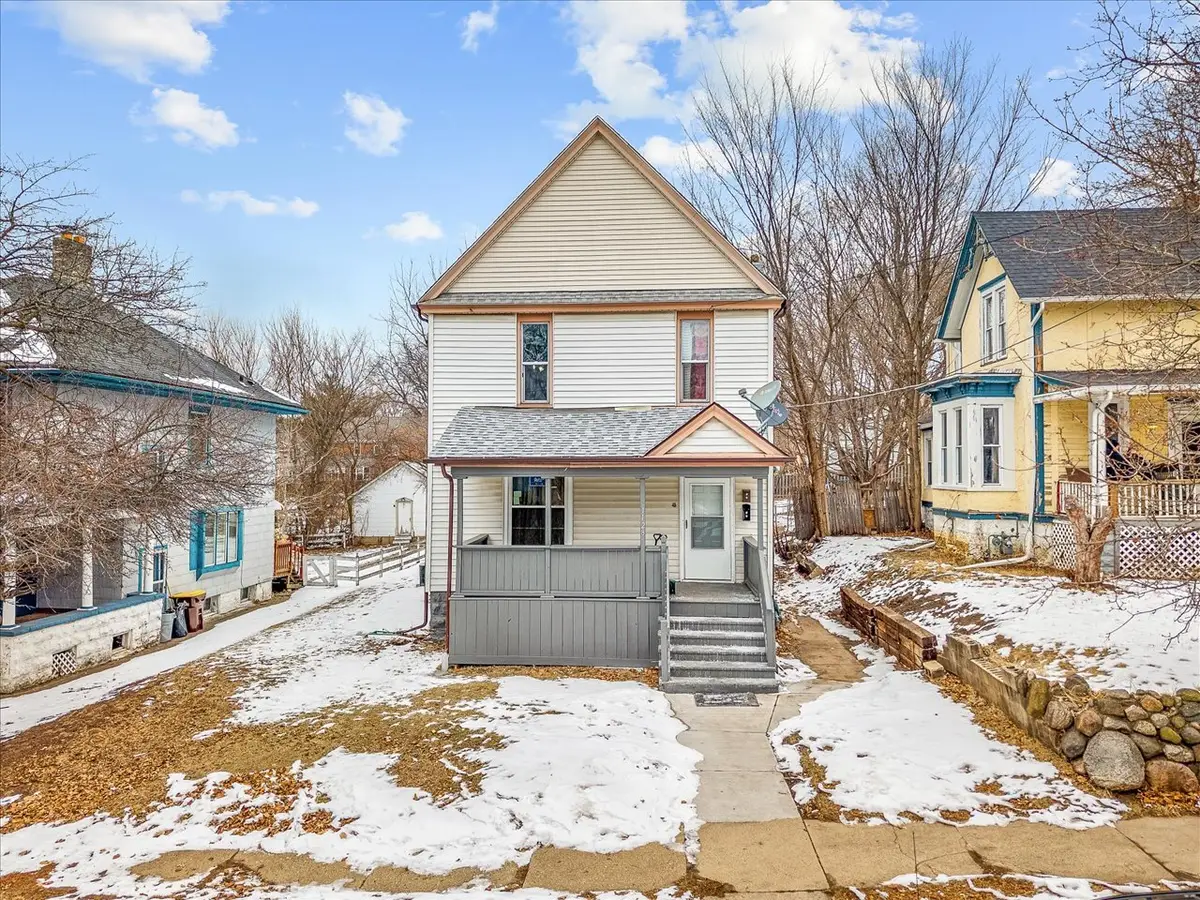 1128 Grant Avenue, Rockford, IL 61103 - Image #1